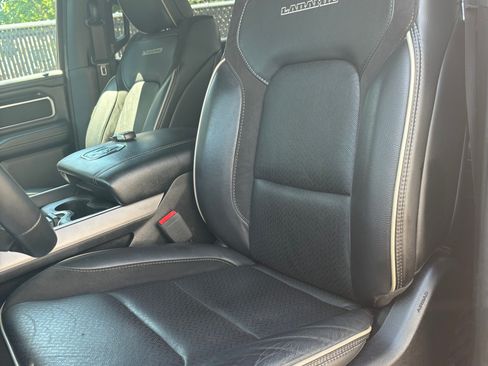 Used 2021 RAM 1500 Laramie w/ Sport Appearance Package image 13