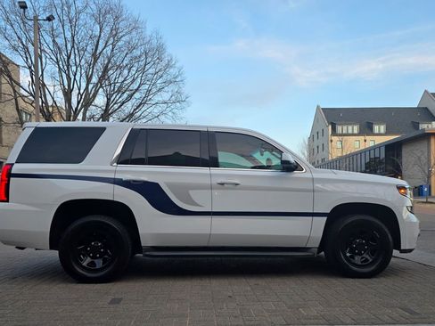 Used 2016 Chevrolet Tahoe Commercial Sport Utility 4D image 4