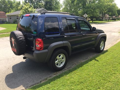 Used 2004 Jeep Liberty Sport w/ PWR Convenience Group image 10