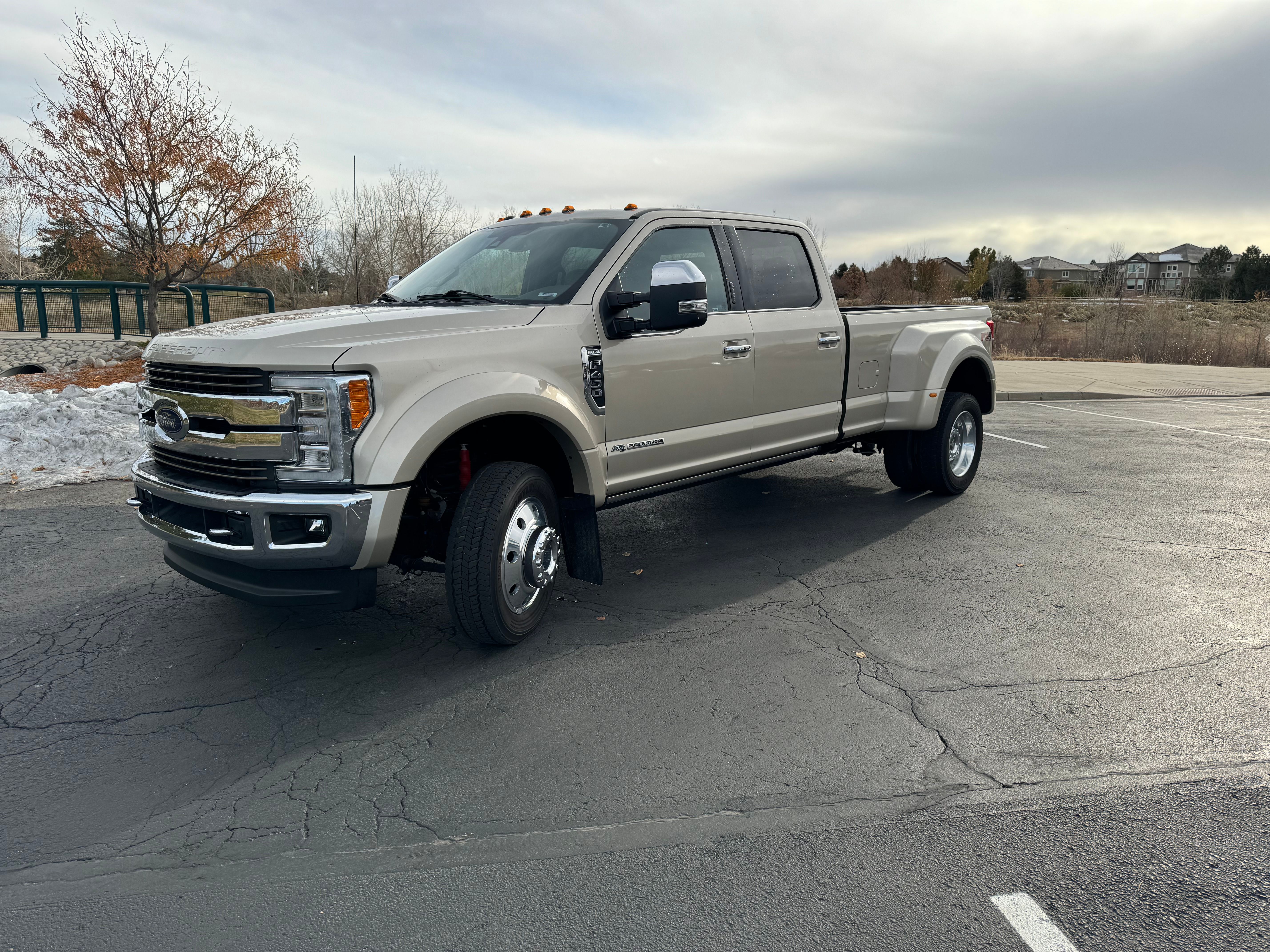 Used 2017 Ford F450 King Ranch w/ King Ranch Ultimate Package AWD/4WD image 13