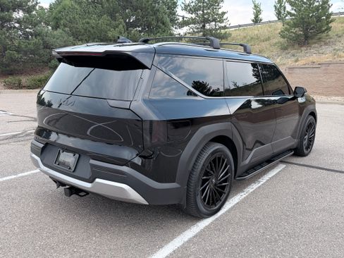 Used 2024 Kia EV9 Wind AWD/4WD image 6