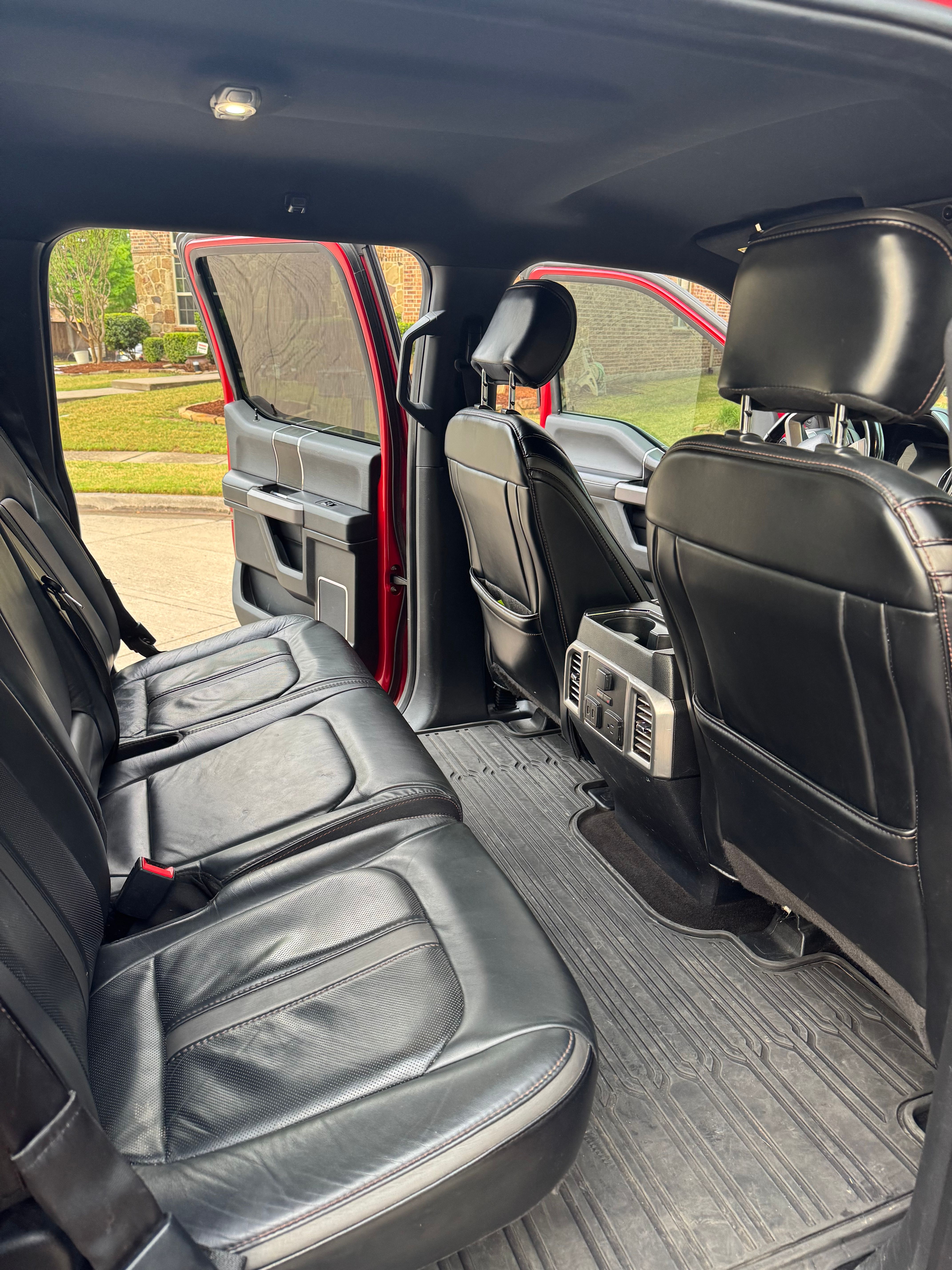 Used 2020 Ford F150 Platinum w/ Equipment Group 701A Luxury AWD/4WD image 9