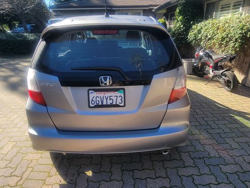 Used 2009 Honda Fit Sport image 16