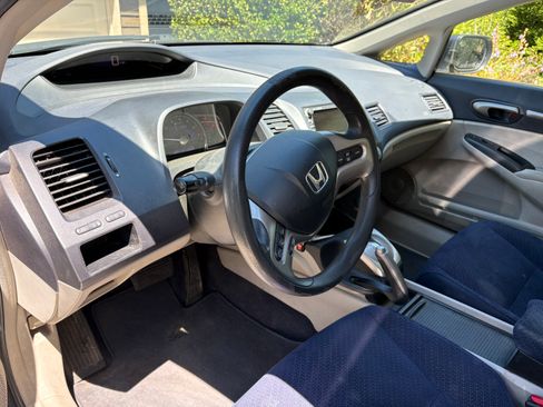 Used 2007 Honda Civic Hybrid Sedan image 7