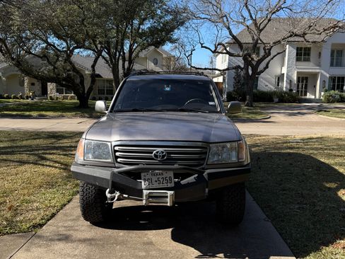 Used 2003 Toyota Land Cruiser image 5