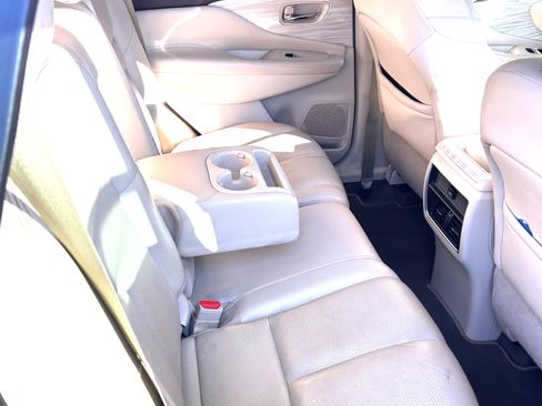 Used 2017 Nissan Murano SL w/ SL Technology Package image 12