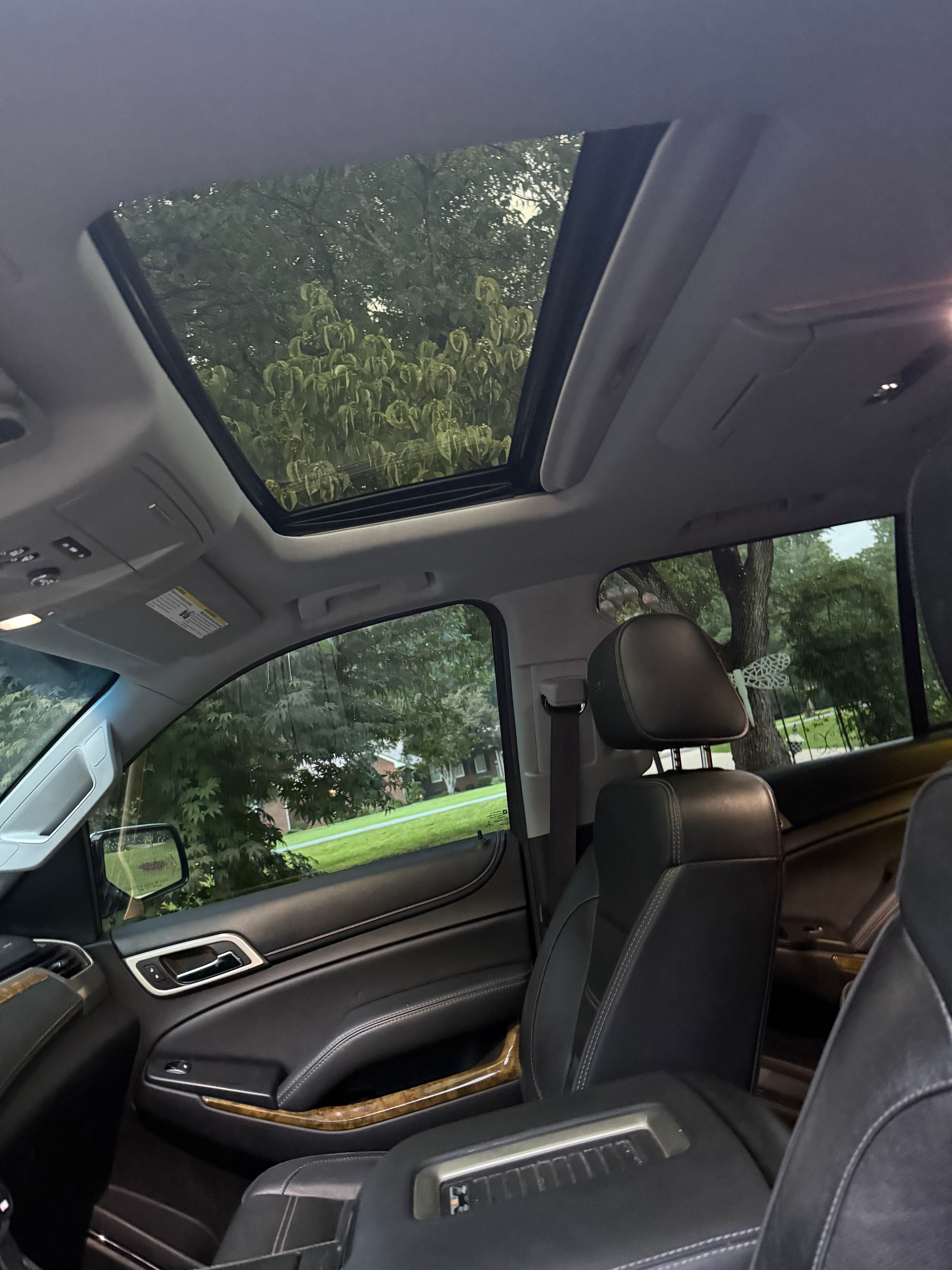 Used 2017 GMC Yukon Denali w/ Open Road Package RWD image 6