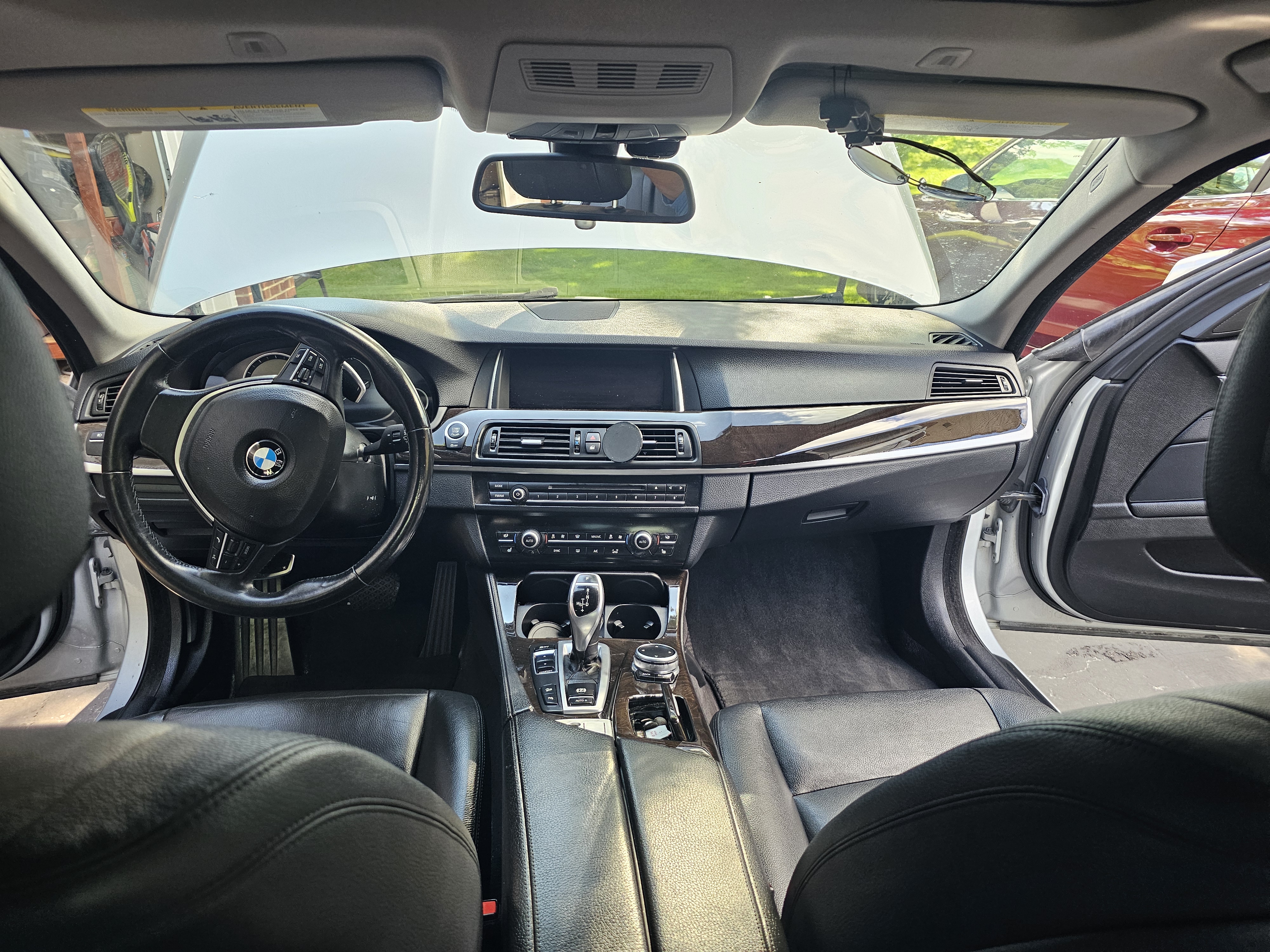 Used 2016 BMW 528i xDrive Sedan AWD/4WD image 11