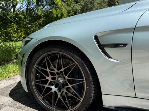 Used 2018 BMW M4 Coupe RWD image 16