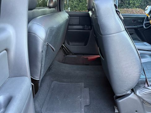 Used 2002 Chevrolet Silverado 1500 LT w/ Off-Road Pkg AWD/4WD image 15
