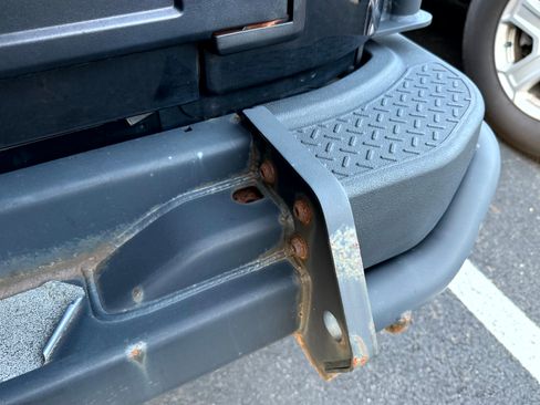 Used 2013 Jeep Wrangler Unlimited Sahara image 10