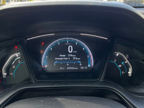 Used 2020 Honda Civic LX image 11