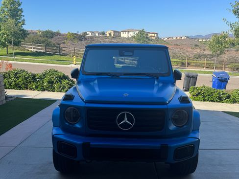 Used 2025 Mercedes-Benz G 580 w/ EQ Technology image 2
