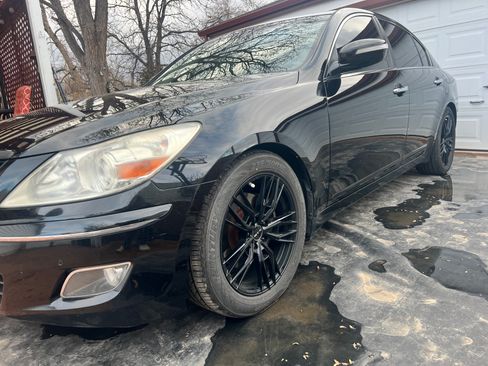 Used 2009 Hyundai Genesis 3.8 w/ Technology Pkg 4 image 1
