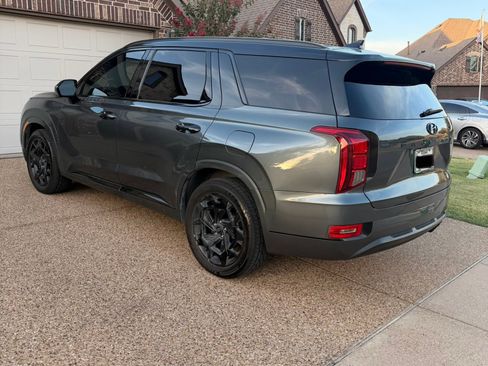 Used 2022 Hyundai Palisade Calligraphy FWD image 1