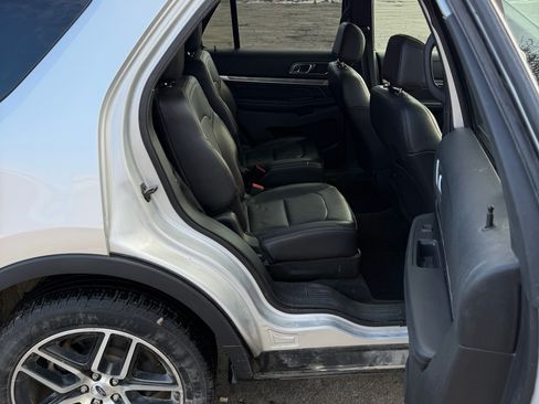 Used 2017 Ford Explorer Sport w/ Equipment Group 401A image 17