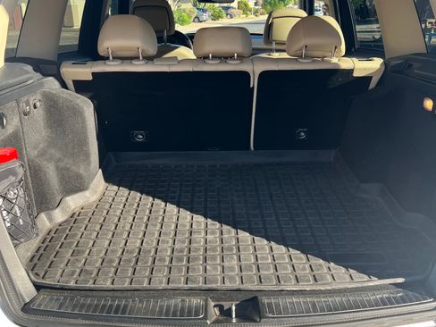 Used 2013 Mercedes-Benz GLK 350 2WD image 8