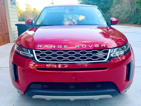 Used 2022 Land Rover Range Rover Evoque SE image 2