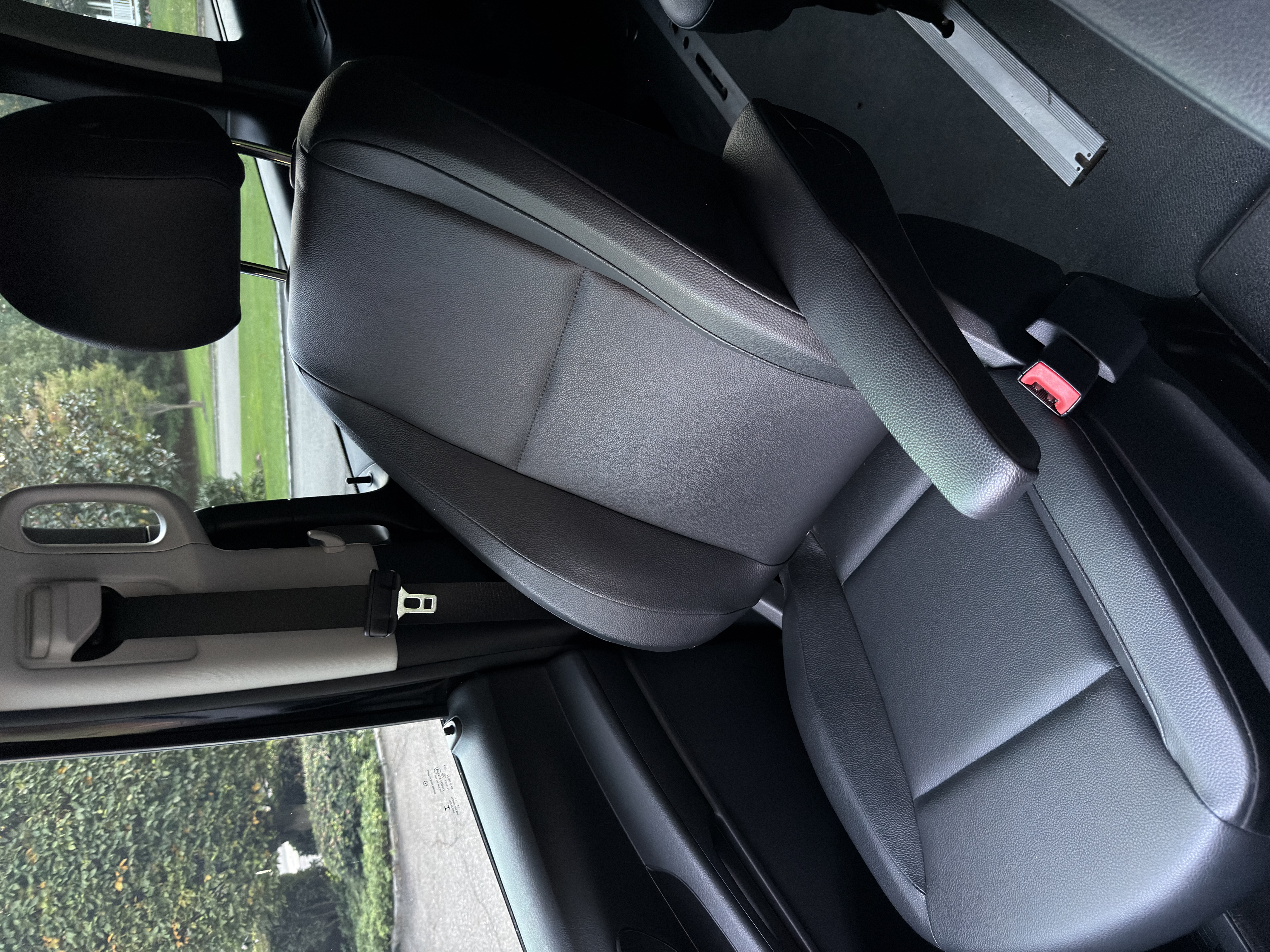 Used 2020 Mercedes-Benz Metris Passenger image 12