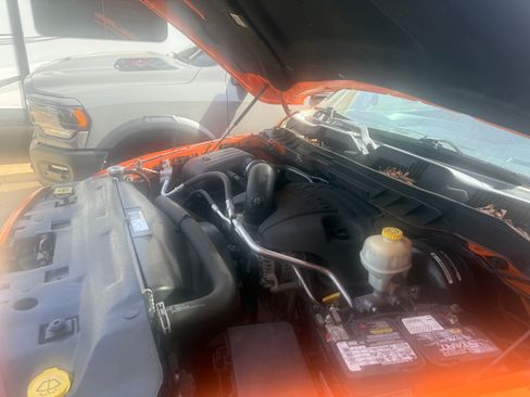 Used 2015 RAM 1500 Sport w/ Ignition Orange Sport Package image 17