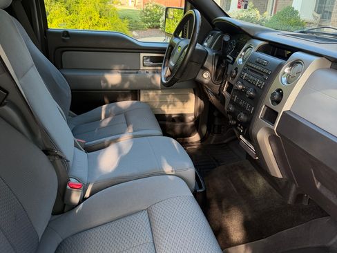 Used 2011 Ford F150 XLT w/ XLT Chrome Pkg AWD/4WD image 9