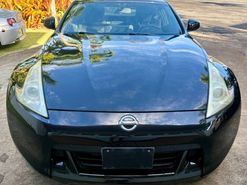 Used 2012 Nissan 370Z Coupe w/ Sport Pkg RWD image 4