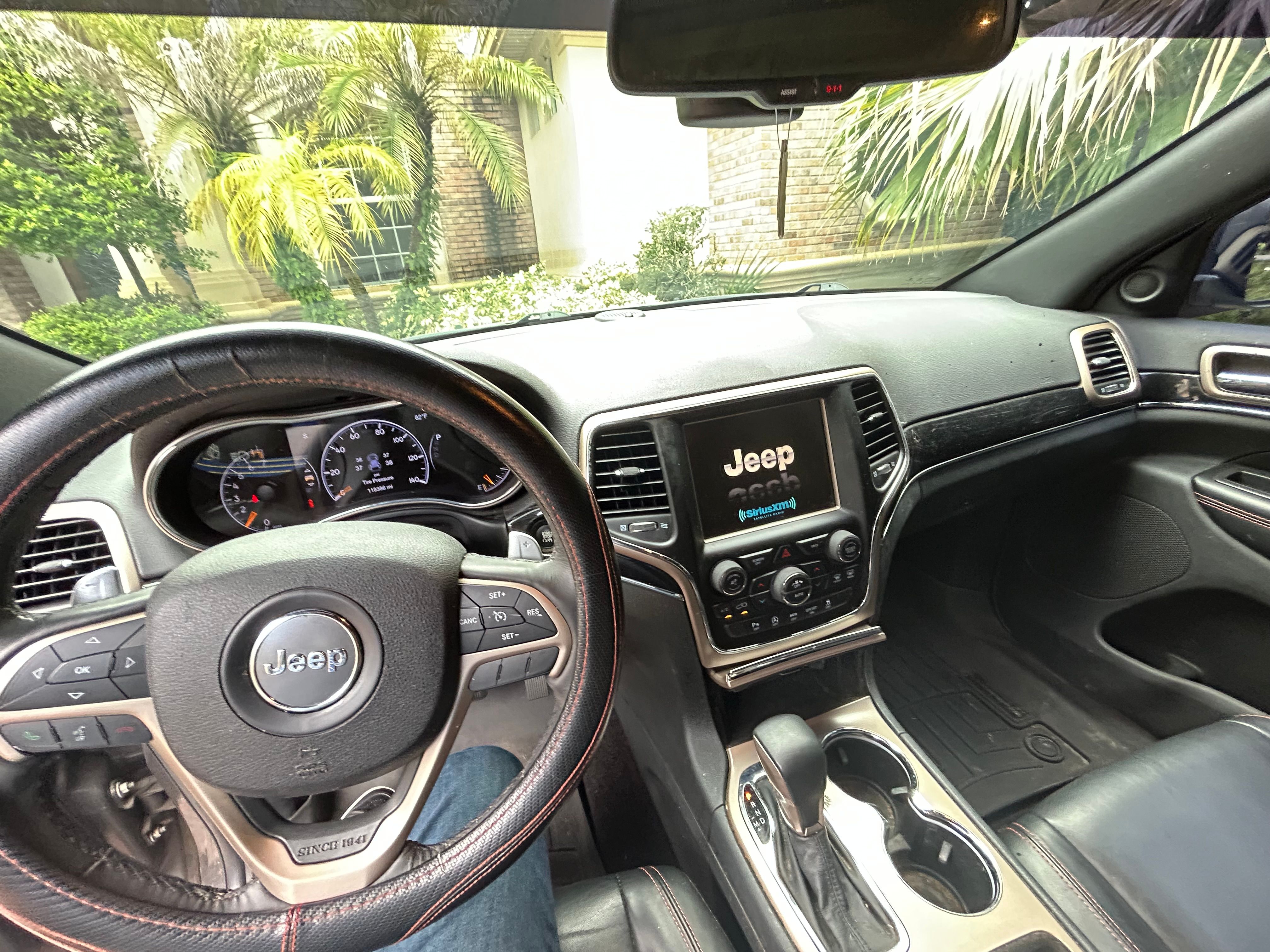 Used 2016 Jeep Grand Cherokee Limited 75th Anniversary RWD image 11