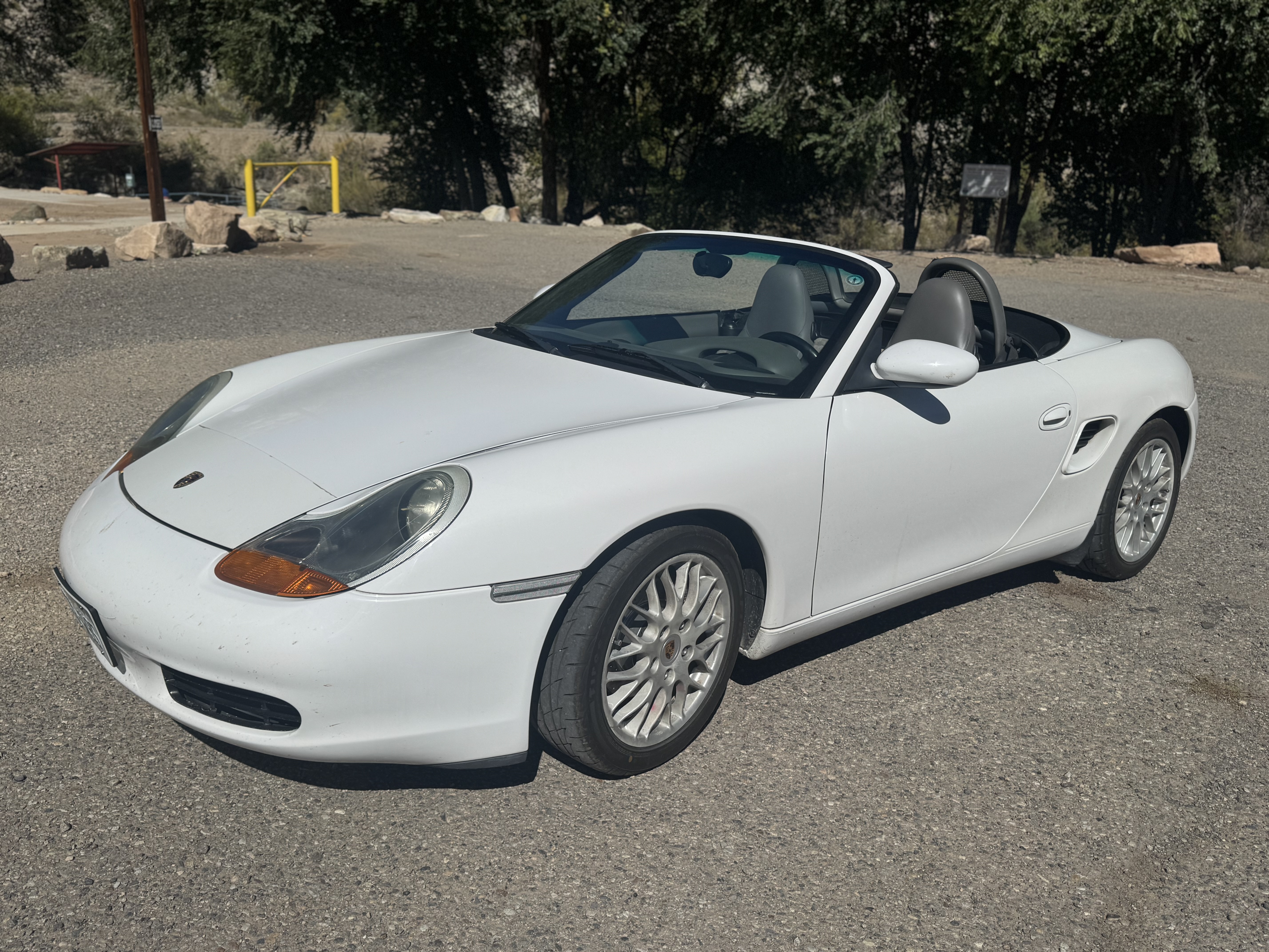 Used 2002 Porsche Boxster RWD image 1