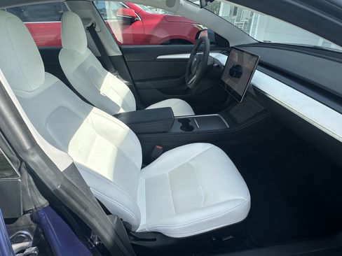 Used 2023 Tesla Model 3 Standard Range RWD image 4