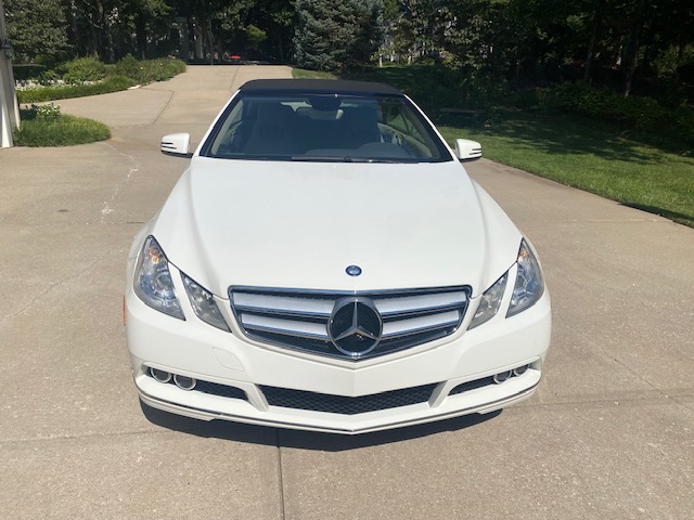 Used 2011 Mercedes-Benz E 350 Cabriolet image 4