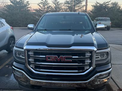 Used 2016 GMC Sierra 1500 SLT w/ SLT Premium Package