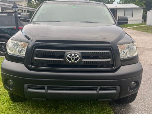 Used 2010 Toyota Tundra 2WD Double Cab image 2