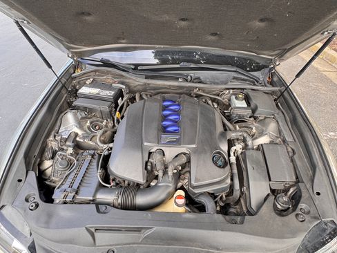 Used 2016 Lexus GS F RWD image 12