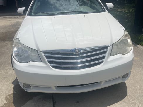 Used 2008 Chrysler Sebring Limited w/ Electronics Convenience Group FWD image 1