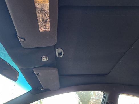 Used 2005 Pontiac GTO image 23