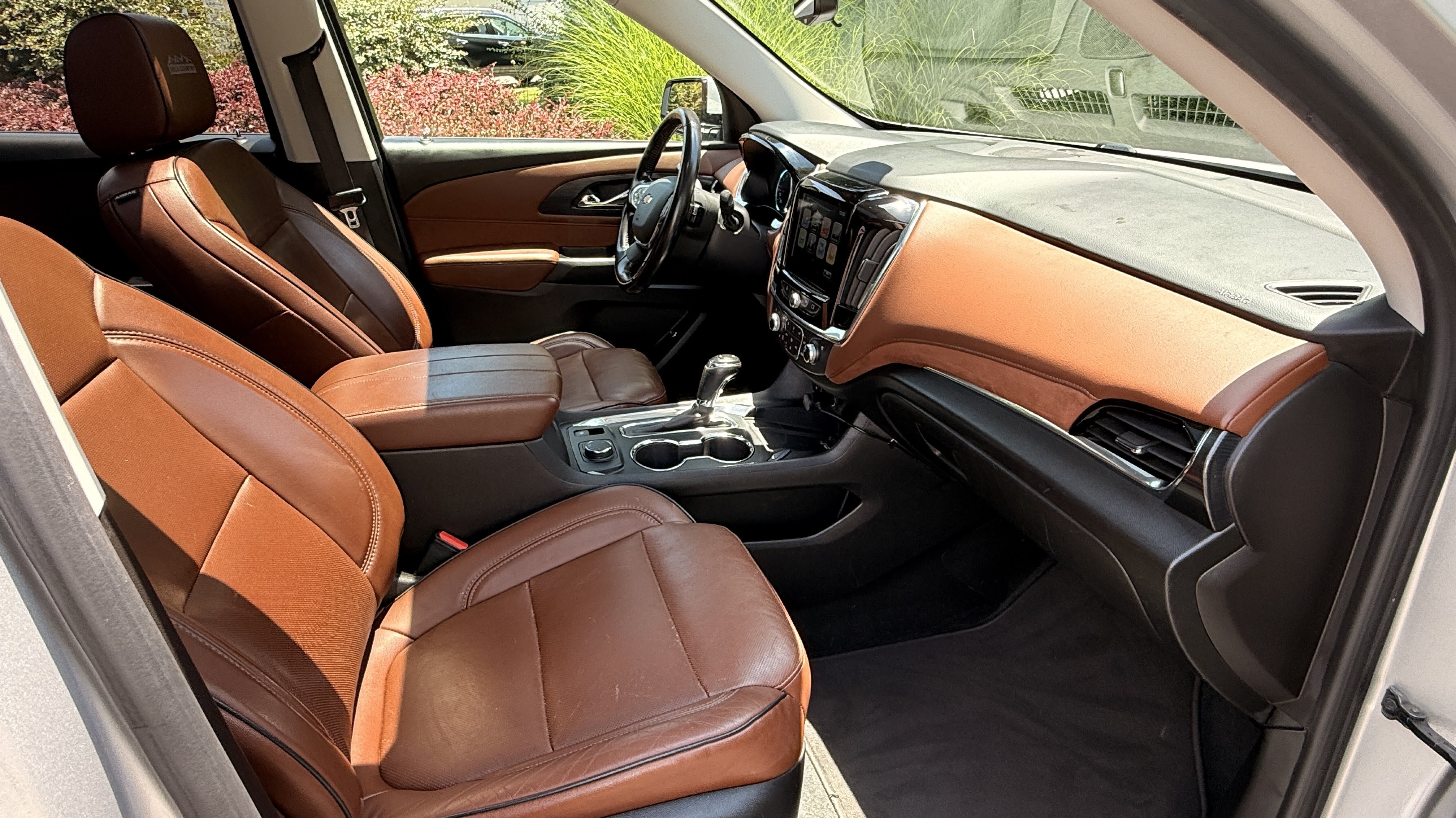 Used 2018 Chevrolet Traverse High Country AWD/4WD image 26