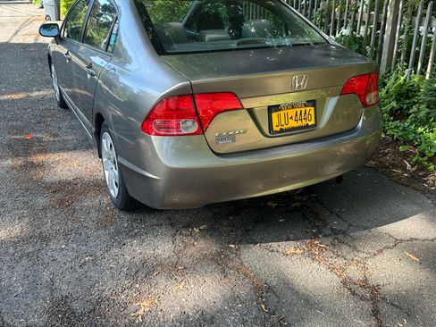 Used 2007 Honda Civic LX image 8