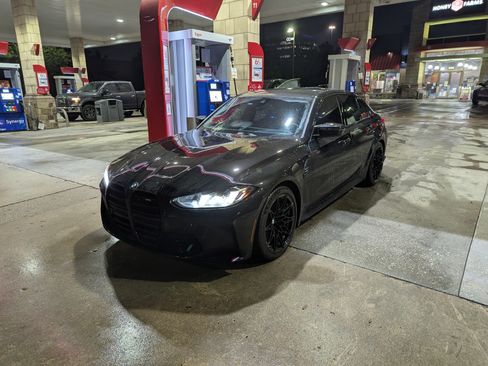 Used 2025 BMW M3 Sedan w/ Executive Package image 8