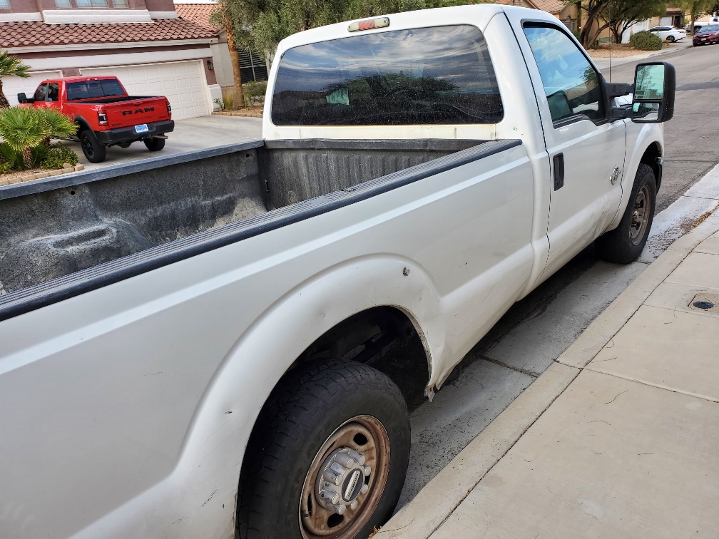 Used 2011 Ford F250 XL RWD image 6