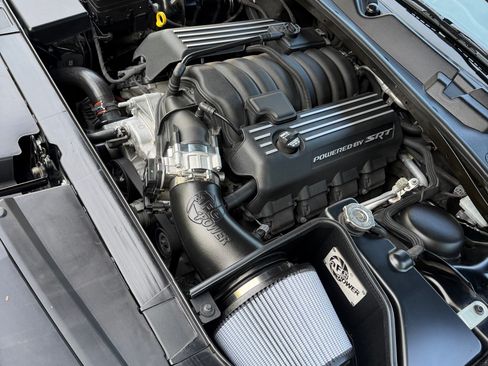 Used 2022 Dodge Challenger R/T Scat Pack RWD image 15