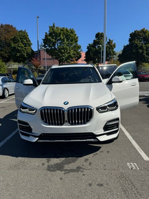 Used 2023 BMW X5 xDrive40i w/ Premium Package AWD/4WD image 19