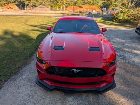 Used 2018 Ford Mustang GT Premium w/ GT Performance Package image 6
