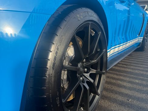 Used 2017 Ford Mustang Shelby GT350 w/ Electronics Package image 9