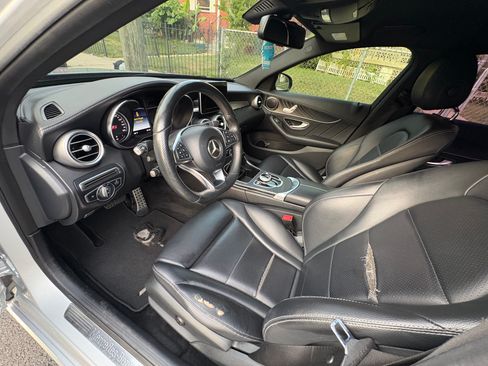 Used 2017 Mercedes-Benz C 300 Sedan w/ Sport Package image 10