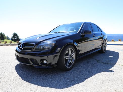 Used 2010 Mercedes-Benz C 63 AMG C 63 AMG Sedan 4D image 12
