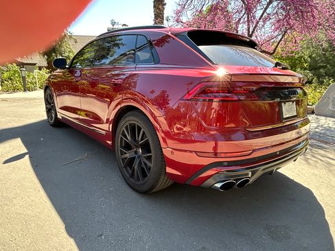 Used 2023 Audi SQ8 Prestige image 4