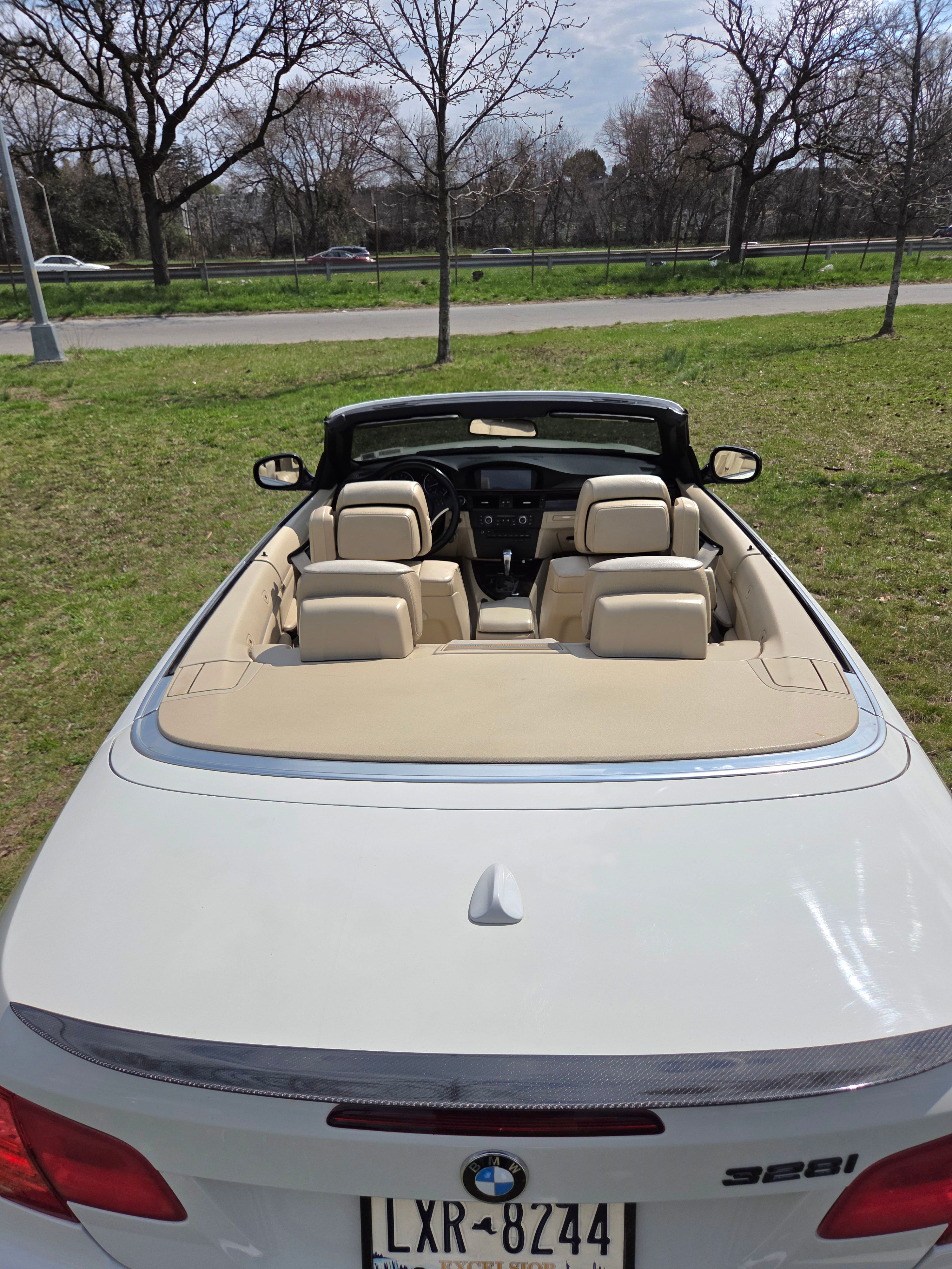 Used 2013 BMW 328i Convertible RWD image 4