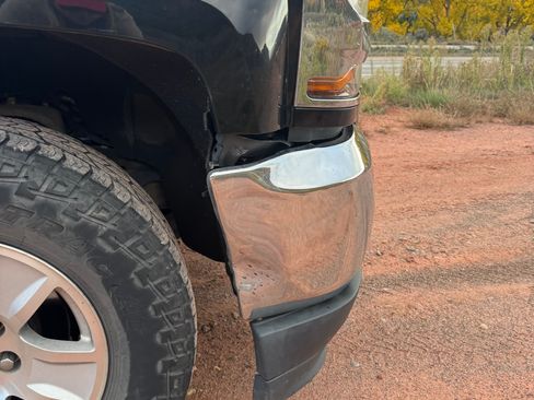 Used 2019 Chevrolet Silverado 1500 LT image 11