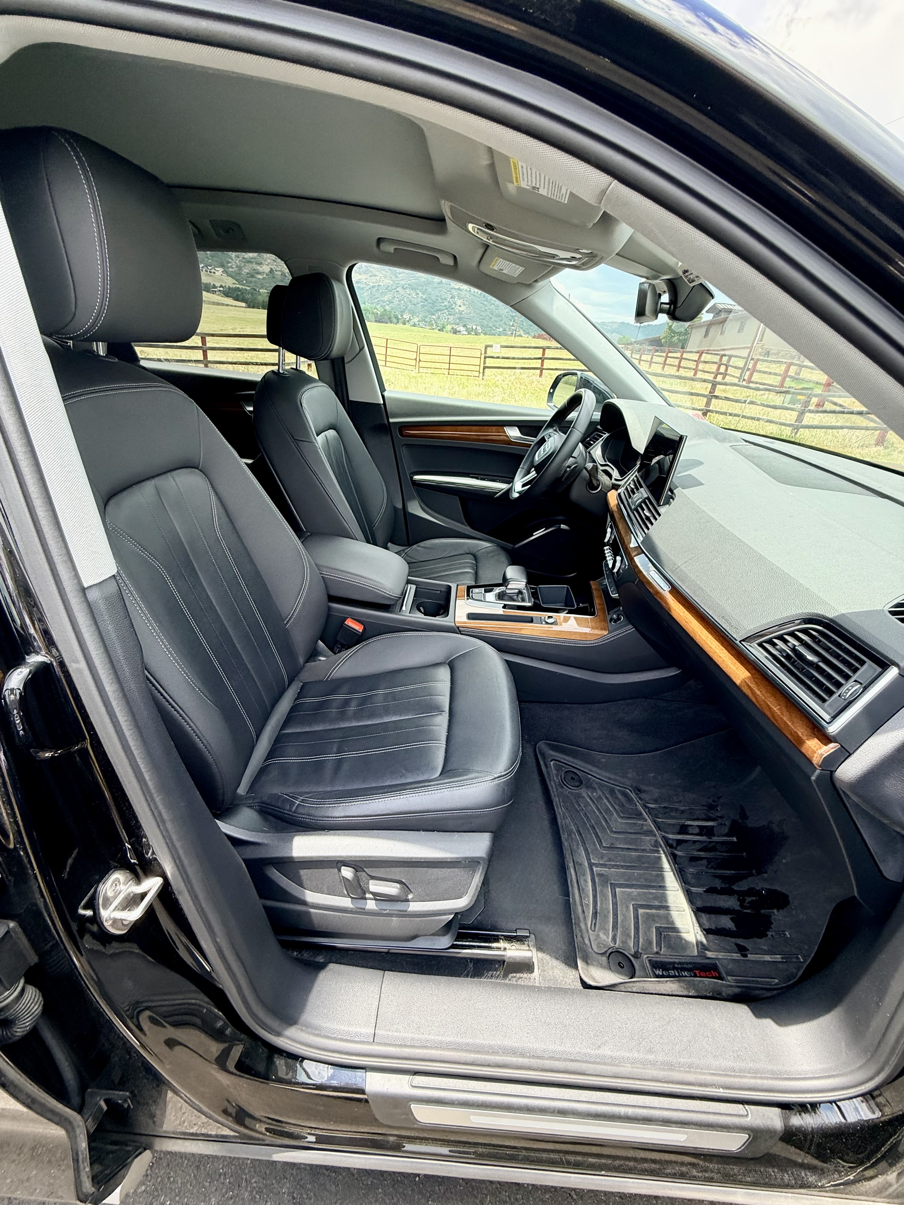 Used 2021 Audi Q5 2.0T Premium Plus w/ Premium Plus Package AWD/4WD image 14