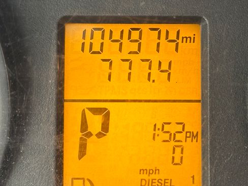 Used 2018 Mercedes-Benz Sprinter 2500 image 13